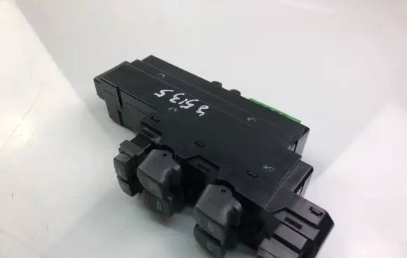 Volvo S80 Electric window control switch 9452959