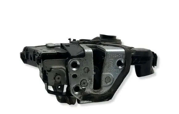 Toyota RAV 4 (XA30) Front door lock 