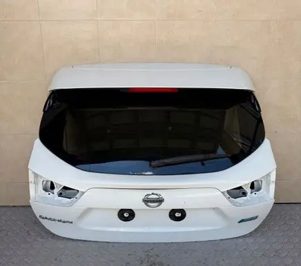 Nissan Qashqai Tailgate/trunk/boot lid