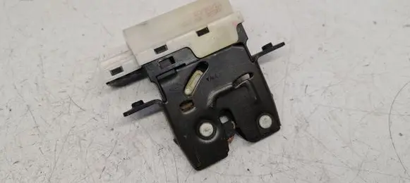 Tailgate/trunk/boot lock/catch/latch