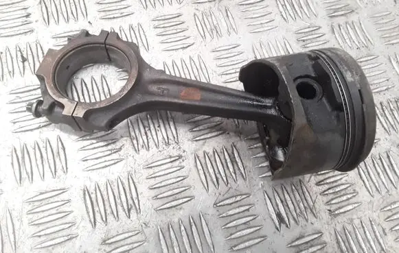 Ford Sierra Piston with connecting rod