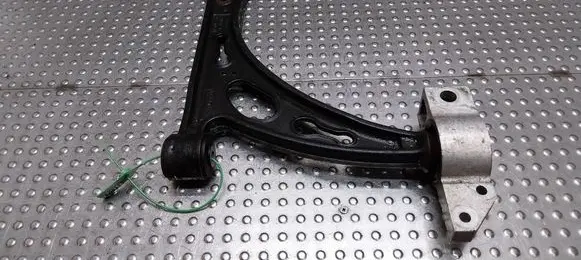Volkswagen Touran I Front control arm 1K0407153G