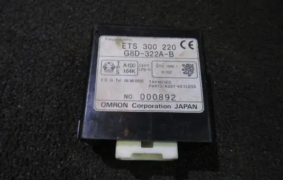 Mazda Premacy Other control units/modules G8D322AB 300220