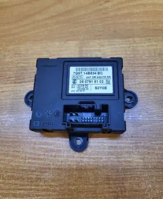 Volvo V70 Door control unit/module 7G9T14B534BC 0507918102 14C236BC
