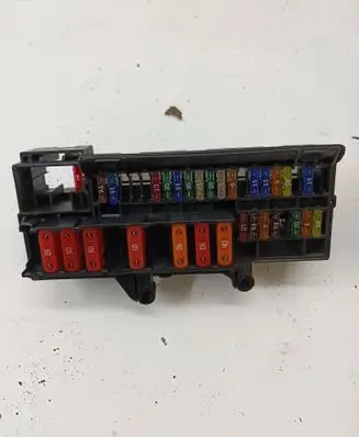 BMW 7 E65 E66 Fuse module