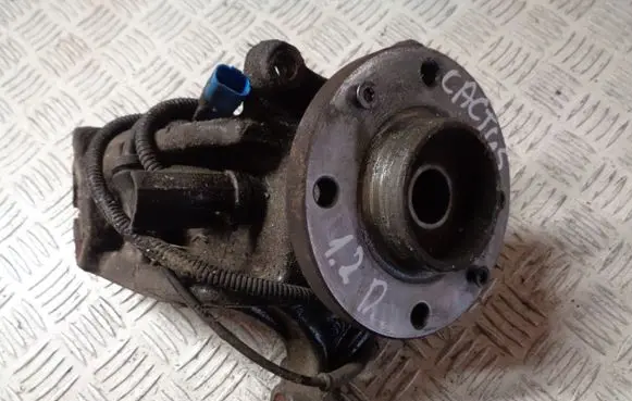 Citroen C4 Cactus Front wheel hub
