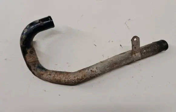 Fiat Grande Punto Intercooler pipe mounting bracket 