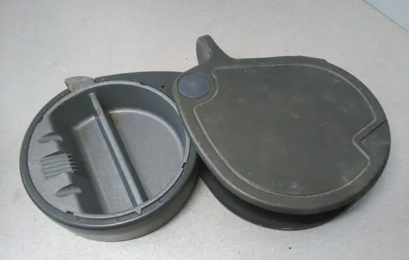 Ashtray (front)