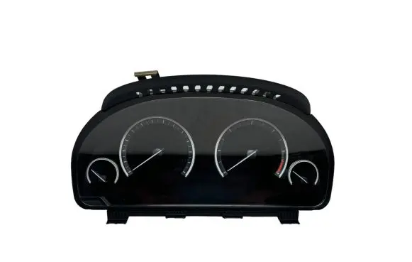 BMW 5 F10 F11 Speedometer (instrument cluster) 9291396 17388410 0263703069