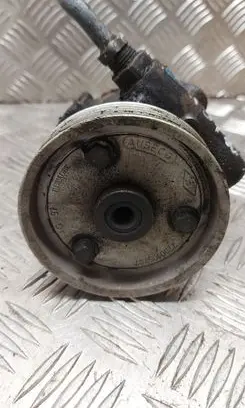 Renault Espace III Power steering pump 7700105707