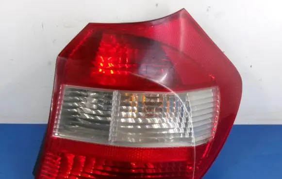 BMW 1 E82 E88 Rear/tail lights 6924502