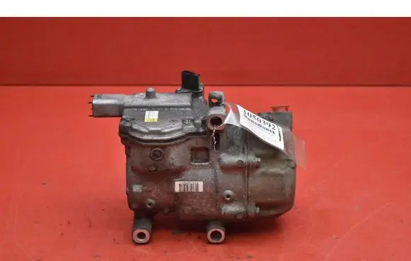 Toyota Prius+ (ZVW40) Air conditioning (A/C) compressor (pump) 0422001031