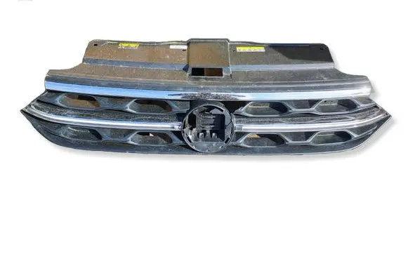 Volkswagen T-Roc Front bumper upper radiator grill 2GA853651 2GA853653H