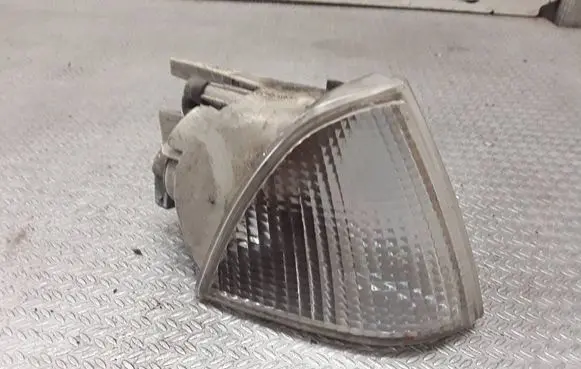 Front indicator light