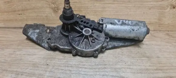 Volvo S40, V40 Rear window wiper motor 0390201529