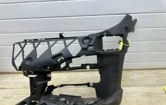 BMW 3 G20 G21 Front bumper mounting bracket 8069347 15857711
