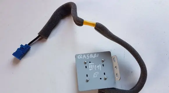 Nissan Qashqai J12 Antenna control unit 259756RR0B