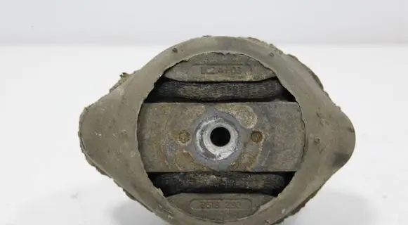 Audi A4 S4 B7 8E 8H Gearbox mount 4B0399151M