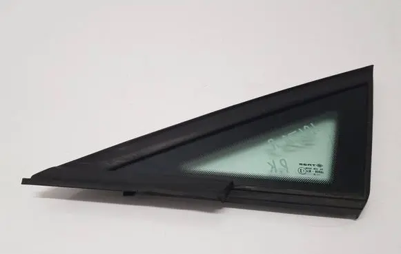 Seat Ibiza IV (6J,6P) Front triangle window/glass 6J0845411