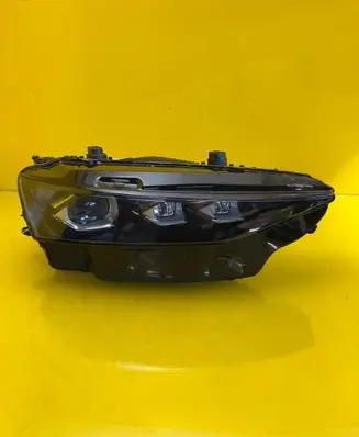 Citroen DS7 Crossback Headlight/headlamp 9841272780