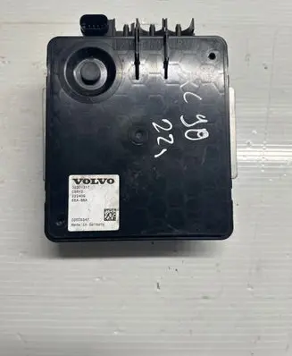 Volvo V90 Cross Country Voltage converter inverter 32301317