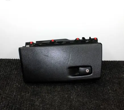 BMW X5 F15 Glove box T0607114