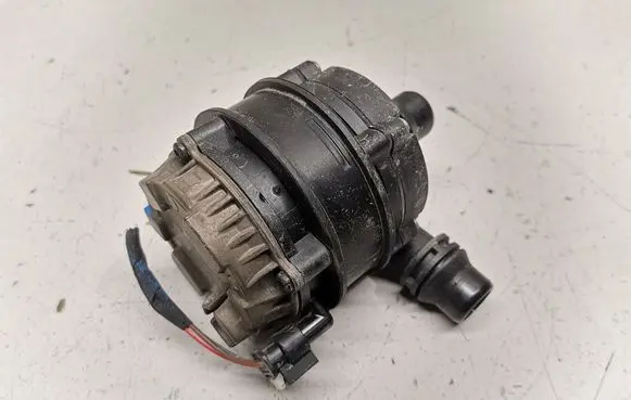 BMW iX Electric auxiliary coolant/water pump 0392024164 988944501