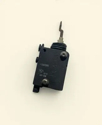 BMW 3 E36 Central locking motor 67111387610