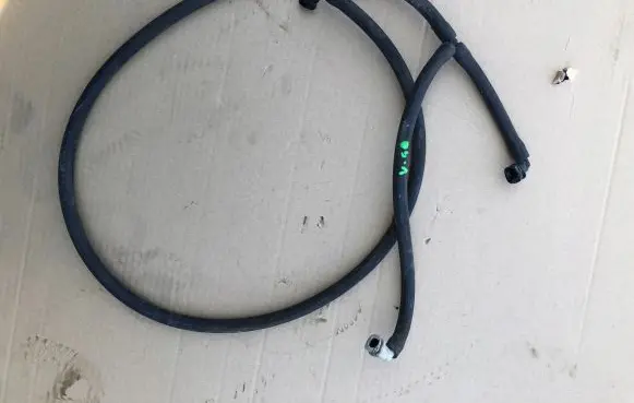 Volvo V50 Headlight washer hose/pipe 