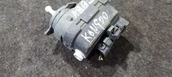 Headlight level adjustment motor