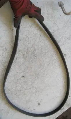 BMW X1 E84 Alternator belt 692637
