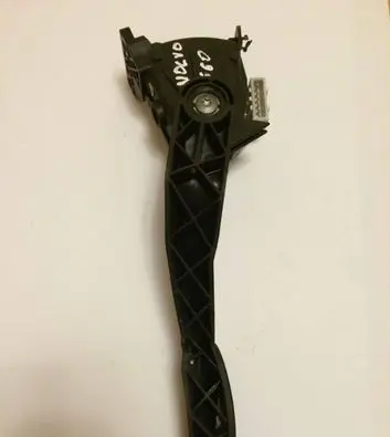 Volvo S60 Accelerator throttle pedal 30683517