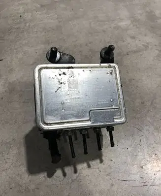 Volkswagen Caddy ABS Pump 7E0907379P 7E0614517M