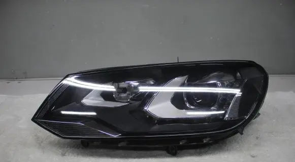 Volkswagen Touareg II Headlight/headlamp 7P1941033 1ZT01032801 01032801455855