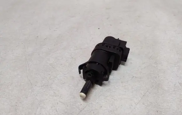 Ford Focus Brake pedal sensor switch 3M5T13480AB