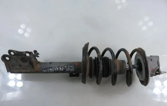 Mercedes-Benz A W168 Front shock absorber with coil spring 