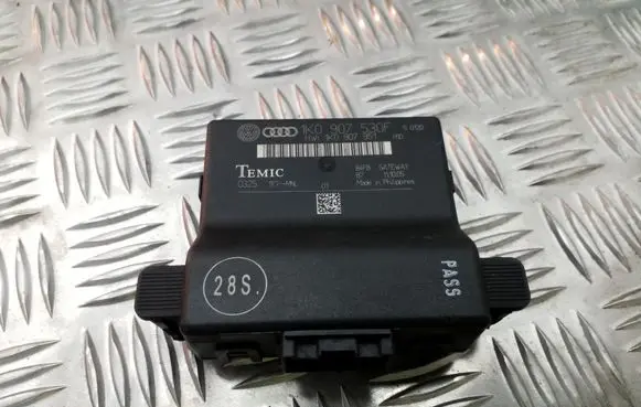 Volkswagen Golf V Other control units/modules 1K0907530F