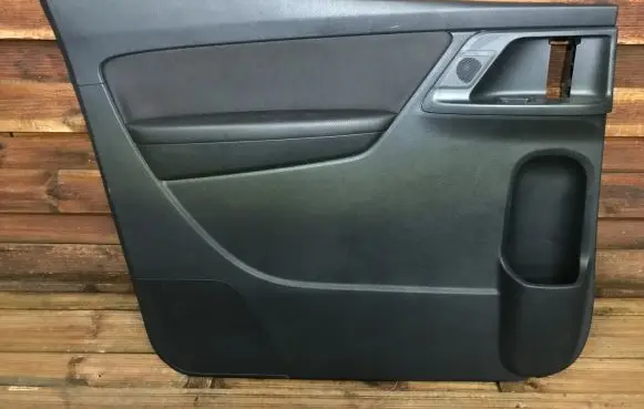 Volkswagen Sharan Rear door card panel trim