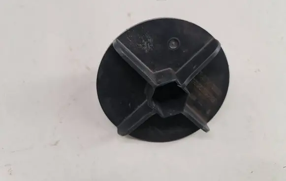 Renault Scenic II - Grand scenic II Spare wheel bolt 8200317791