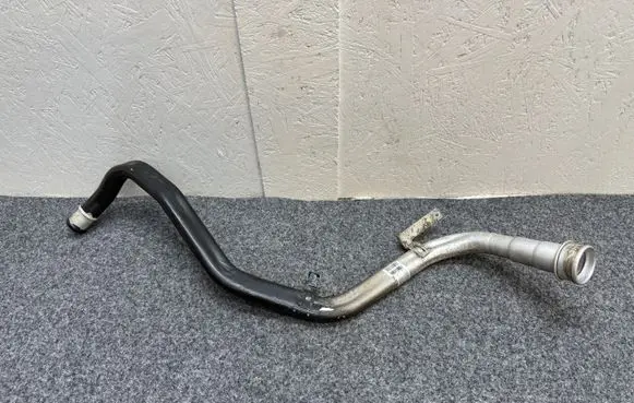 Volvo S60 Fuel tank filler neck pipe 31392650 T14677064
