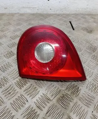 Volkswagen Golf V Tailgate rear/tail lights 285002