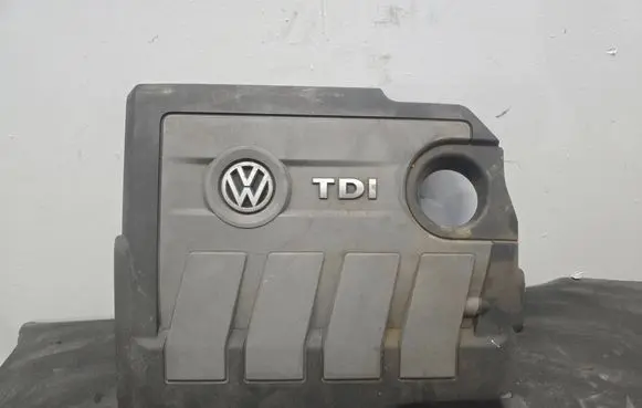 Volkswagen Golf VI Engine cover (trim) 03L103925AR