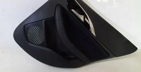 Infiniti Q30 Rear door card panel trim