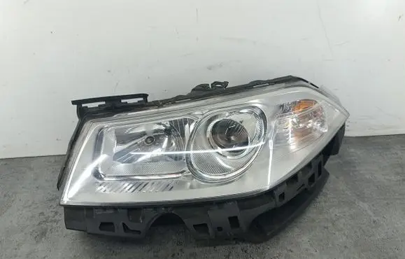 Renault Megane II Headlight/headlamp 5511162L