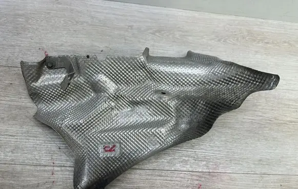 Porsche Macan (95B) Heat shield in engine bay 95B399546