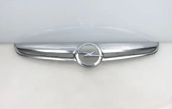 Opel Corsa D Front grill 13286001