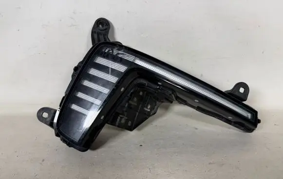 Audi Q7 4M LED Daytime headlight 
