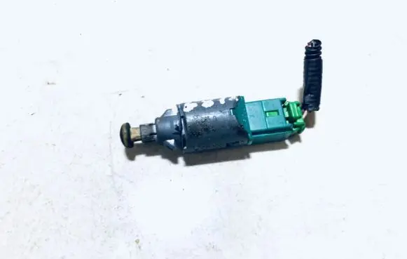 Clutch pedal sensor