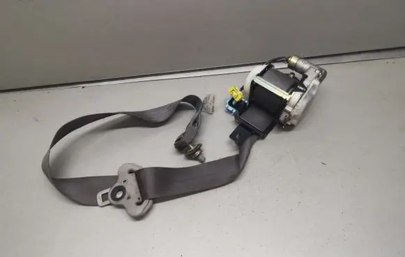 Honda CR-V Front seatbelt NSB087GR19