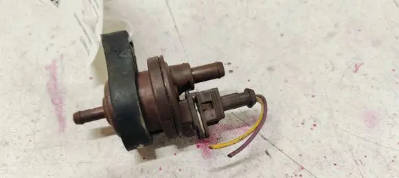 Citroen C3 Turbo solenoid valve 2580008B